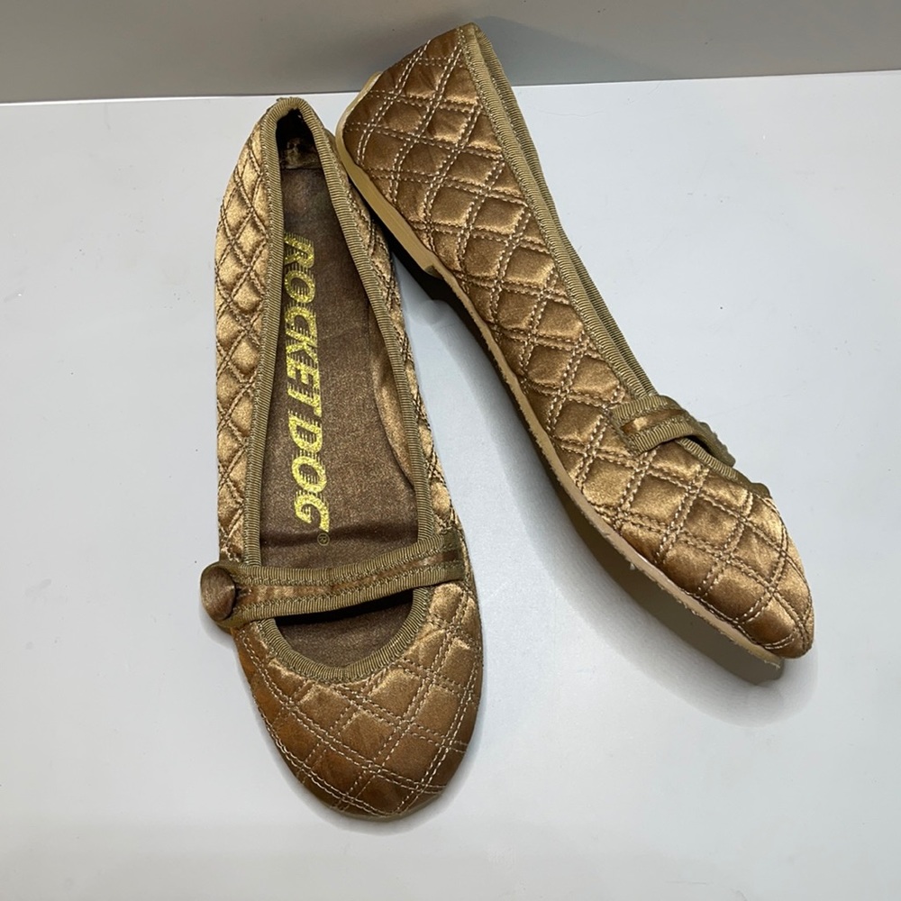 Rocket Dog bronze color satin quilted flats sz 8